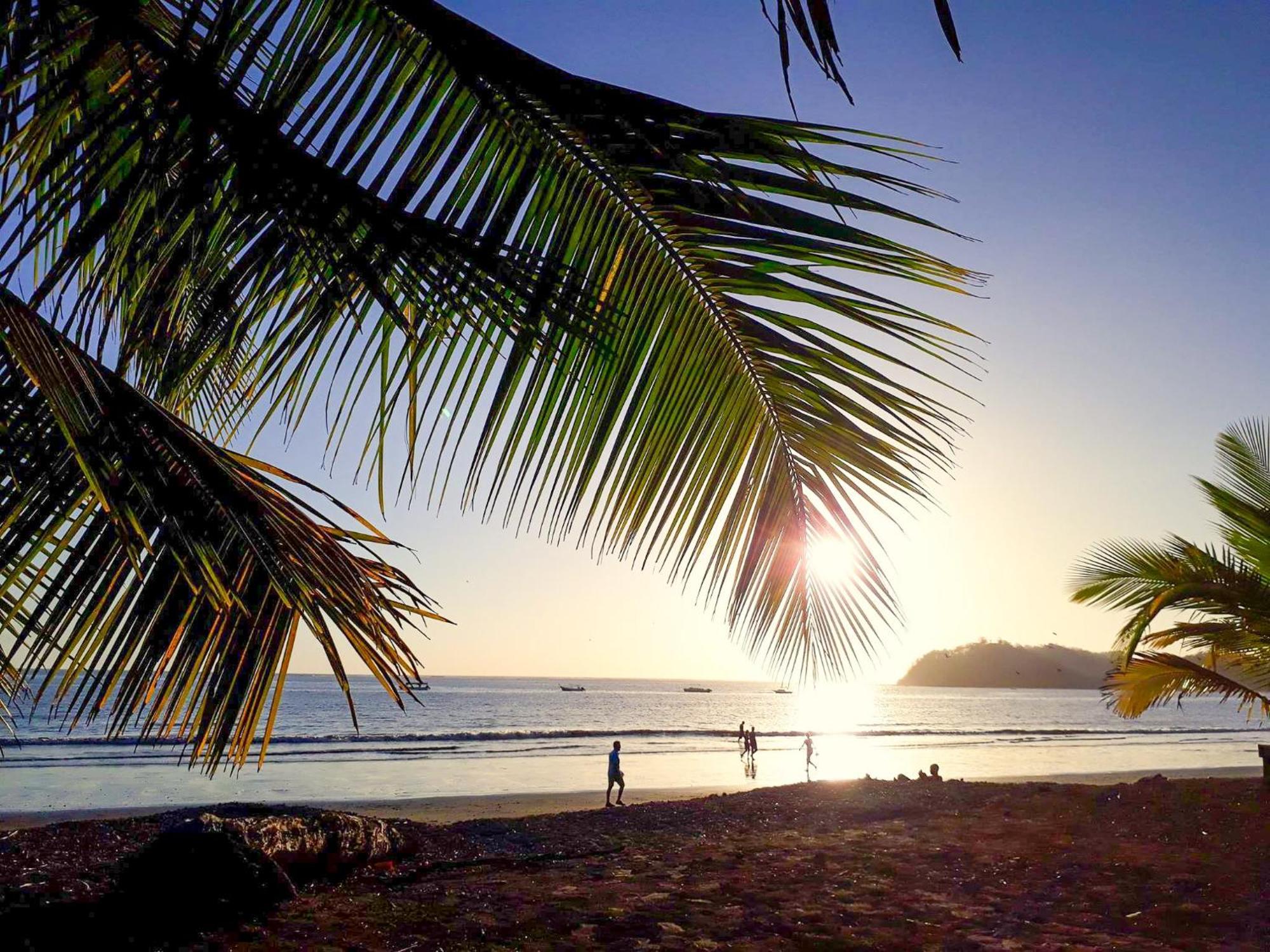 Fenix Hotel - On The Beach Samara Ngoại thất bức ảnh